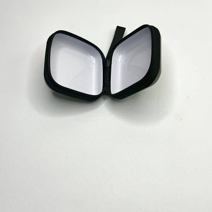 Dakopazh - Wholesale Headphones - Fun Square Tin Container 4 AirPods/ Headphones/ Coins1