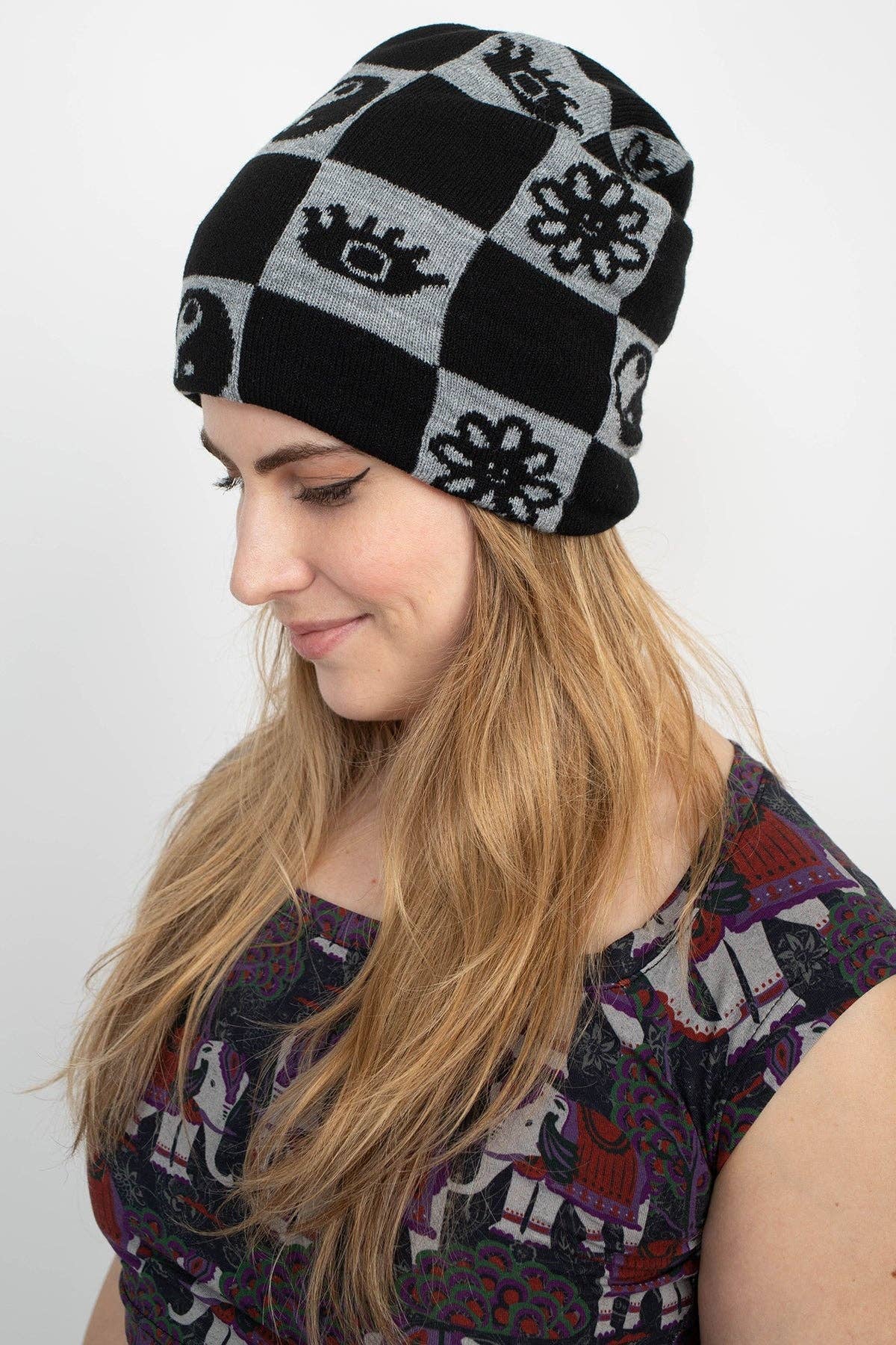 Lakhays Collection Inc. - Wholesale Beanie - Women's - Checkerboard Beanie0