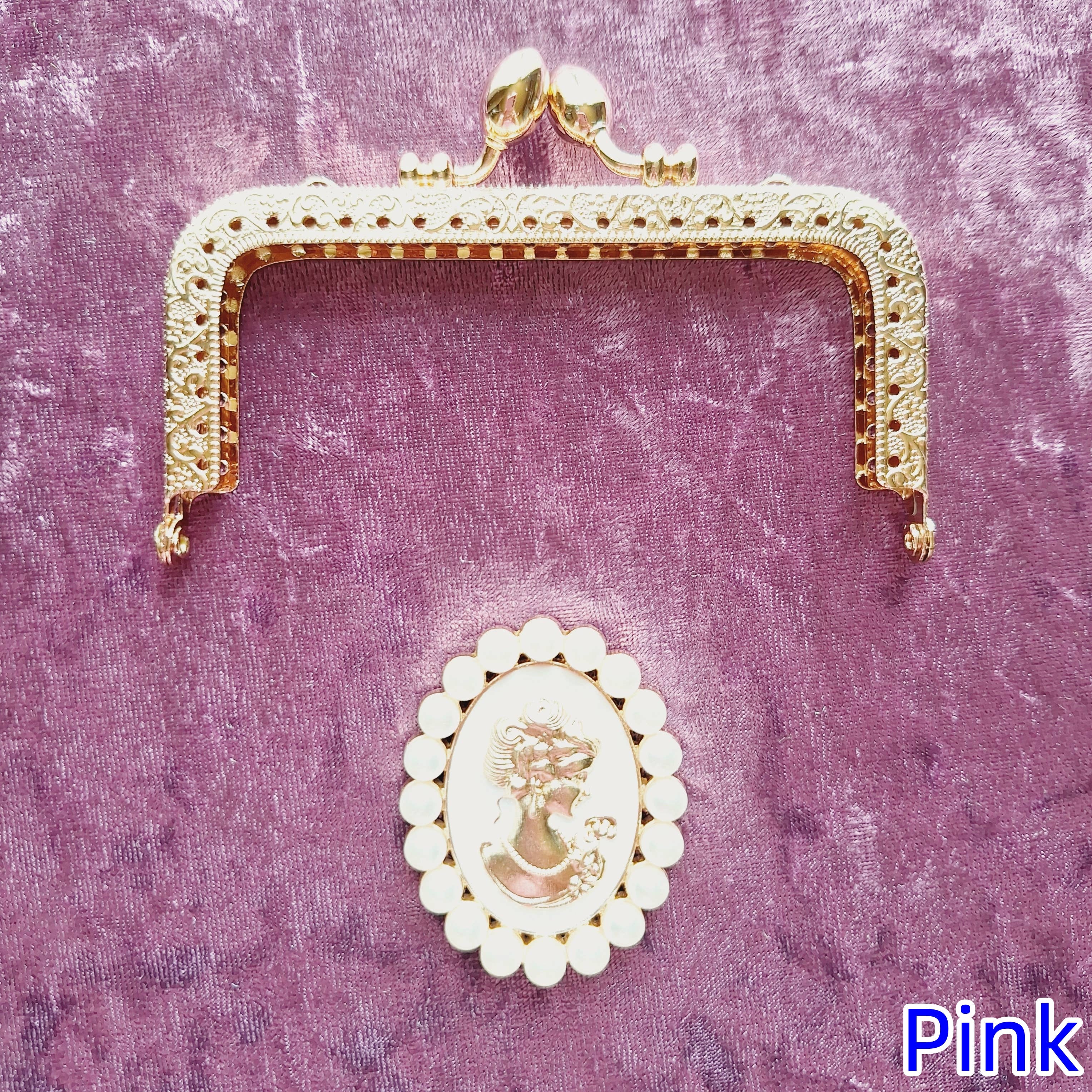 LeisTextileStudio - Wholesale Wallet - Women's - Handmade Velvet Vintage Kiss lock Handbag With Card Holder26