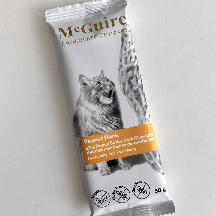 Chocolat noir au beurre d'arachide 62% de cacahuètes pour la vente par McGuire Chocolate Company