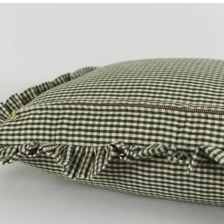 Xasmin Interiors LLC - Wholesale Throw Pillow Cover - Georgie Ruffle Pillow2