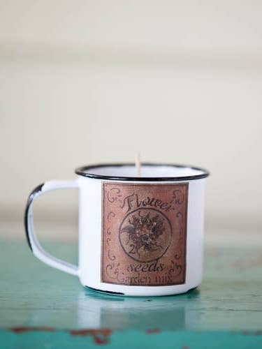 Tasse émaillée (cire de soja) 5 oz - Champs de lavande pour la vente par BeanTowne & Co.