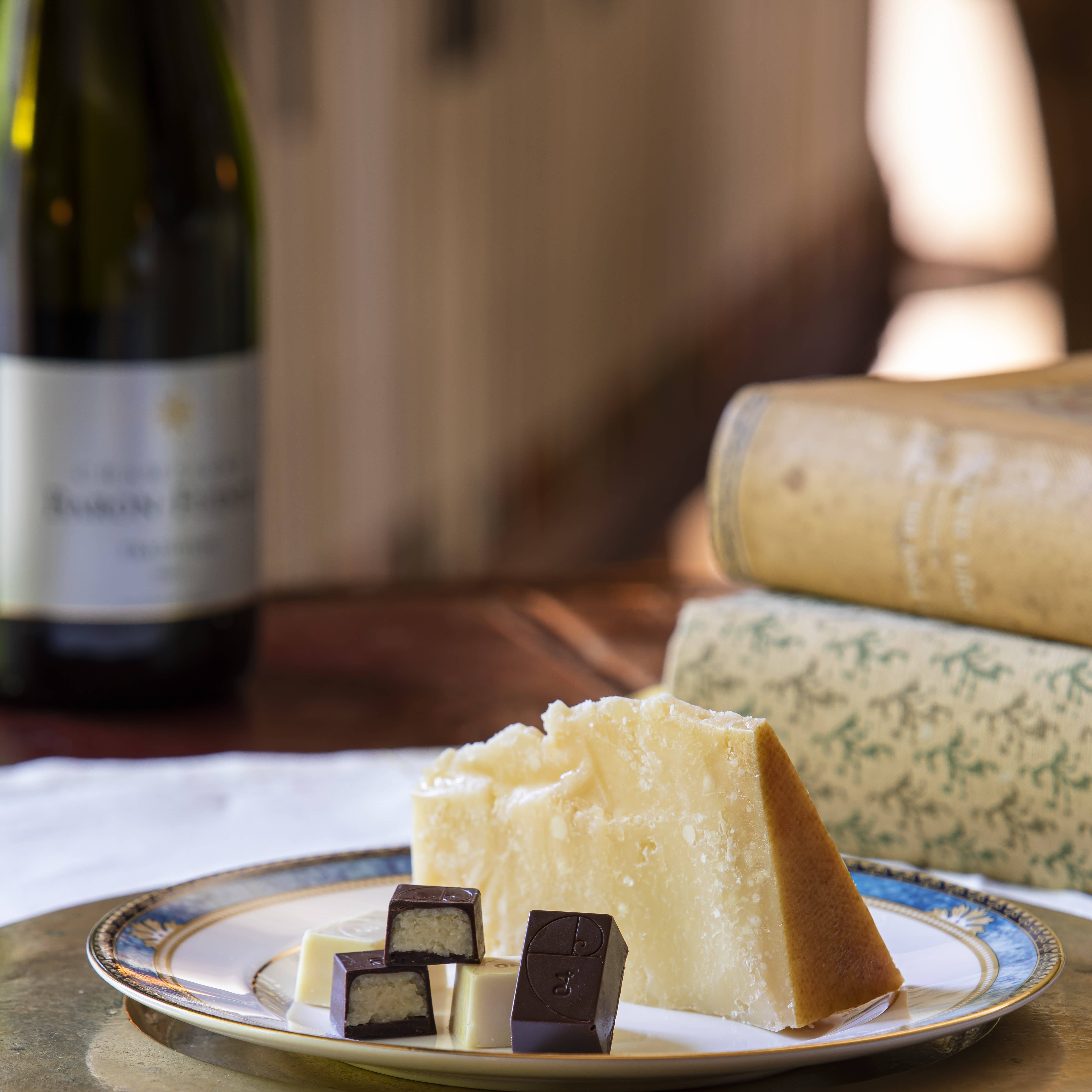 Cioccolato Lavoratti 1938 - Venta al por mayor Caja de bombones - Bombones aperitivo de chocolate con Parmigiano Reggiano3
