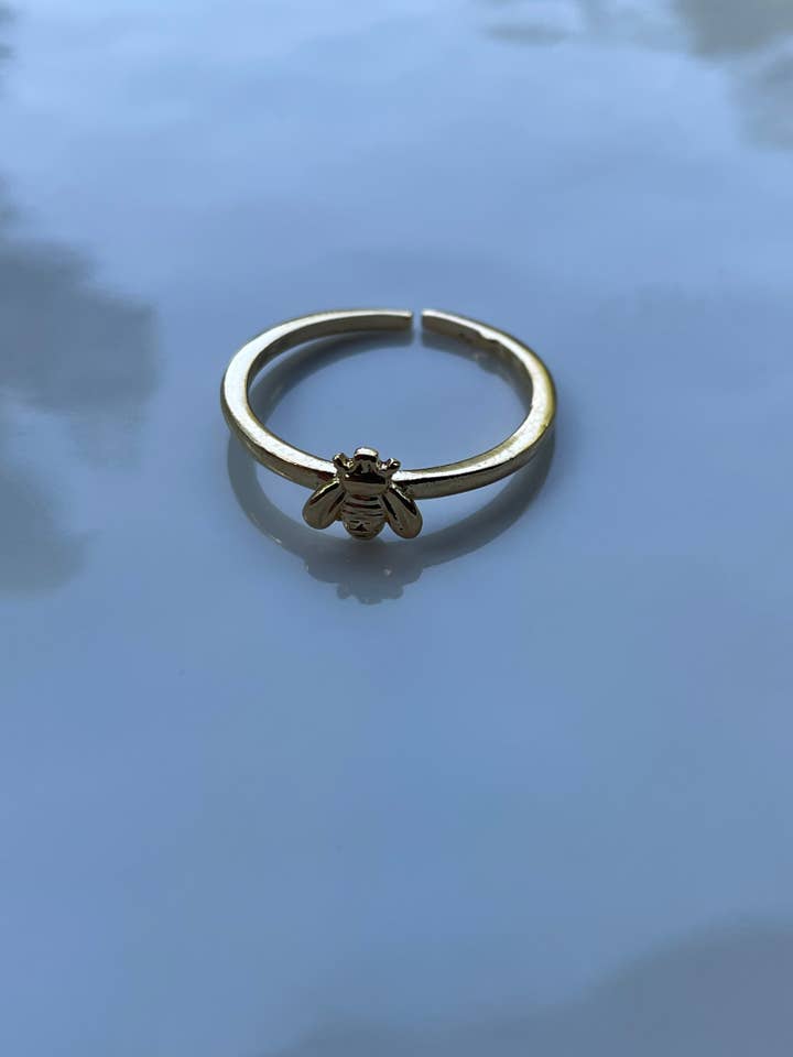 Bijenring voor wholesale door Kristina Cole Designs