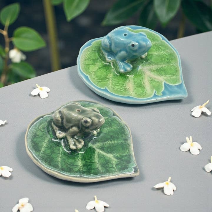 Earths Elements Wholesale - Wholesale Incense Holder - Frog on Leaf Ceramic Incense Holder - Assorted