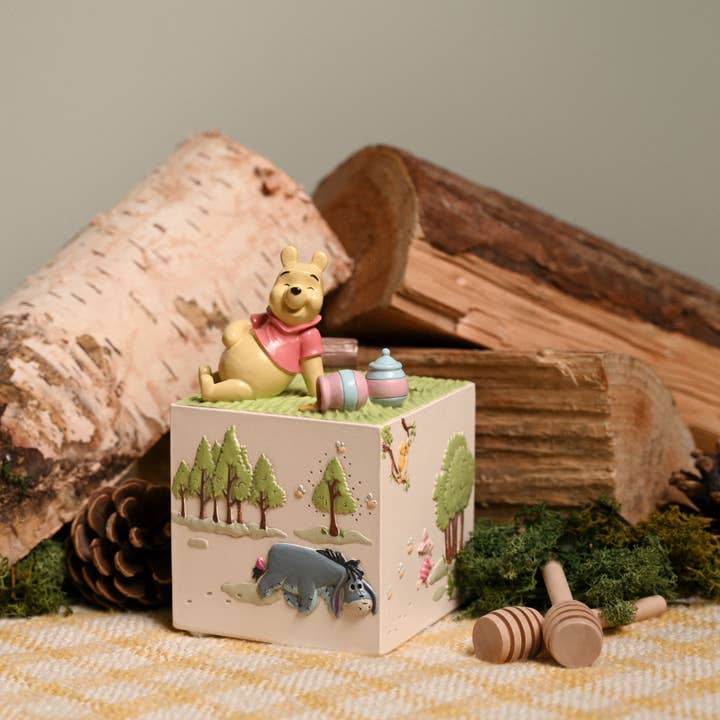 WIDDOP and Co. - Wholesale Money/Piggy Bank - Disney Winnie The Pooh & Friends Resin Money Box