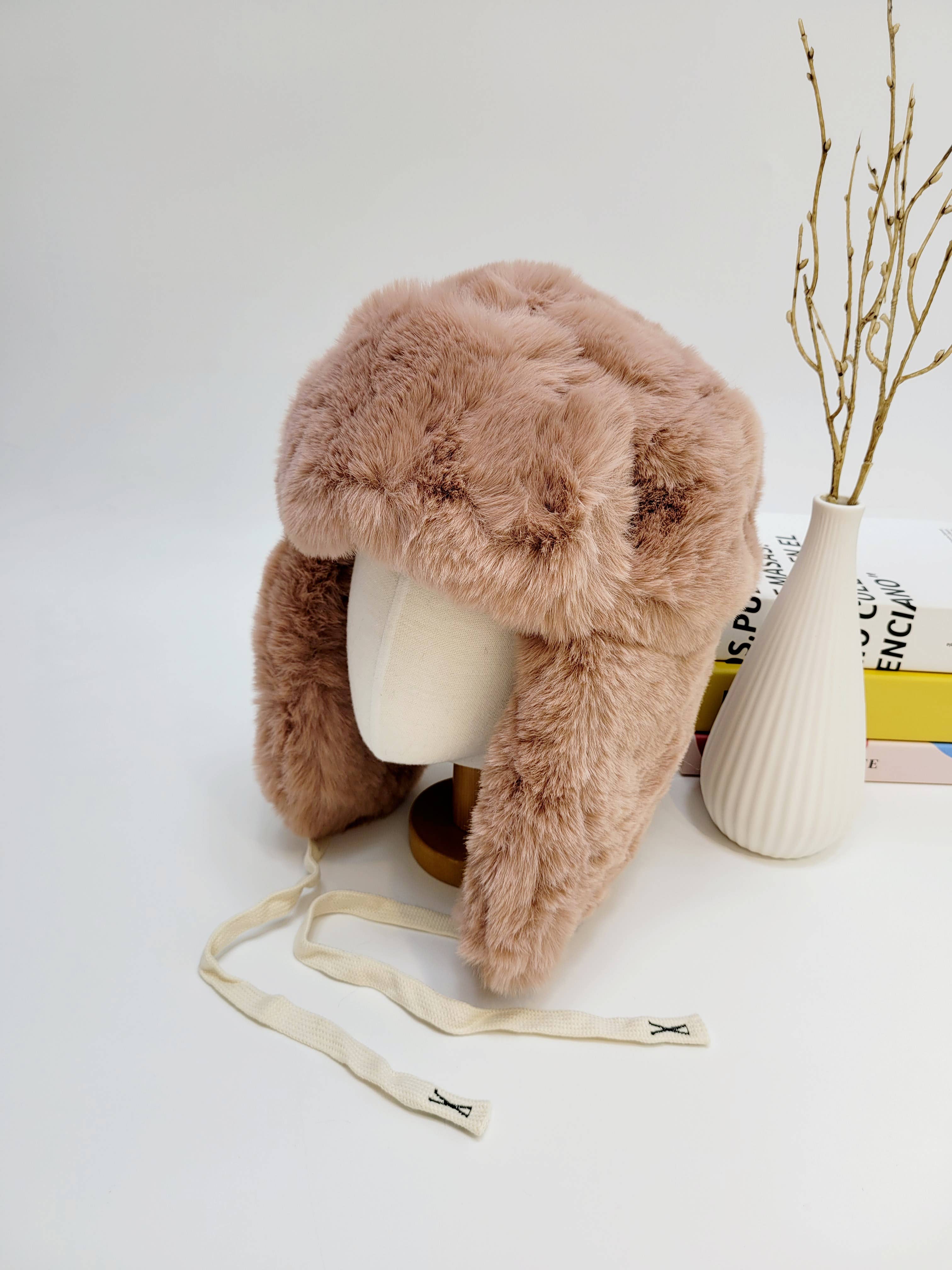 Comfortarians - Wholesale Trapper/Bomber Hat - Women's - Faux Fur Trapper Hat, Extra Warm Faux Fur Hat with Ear Flap2