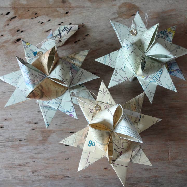 The Foxes Tail - Wholesale Ornament - Upcycle Moravian Star Ornament11