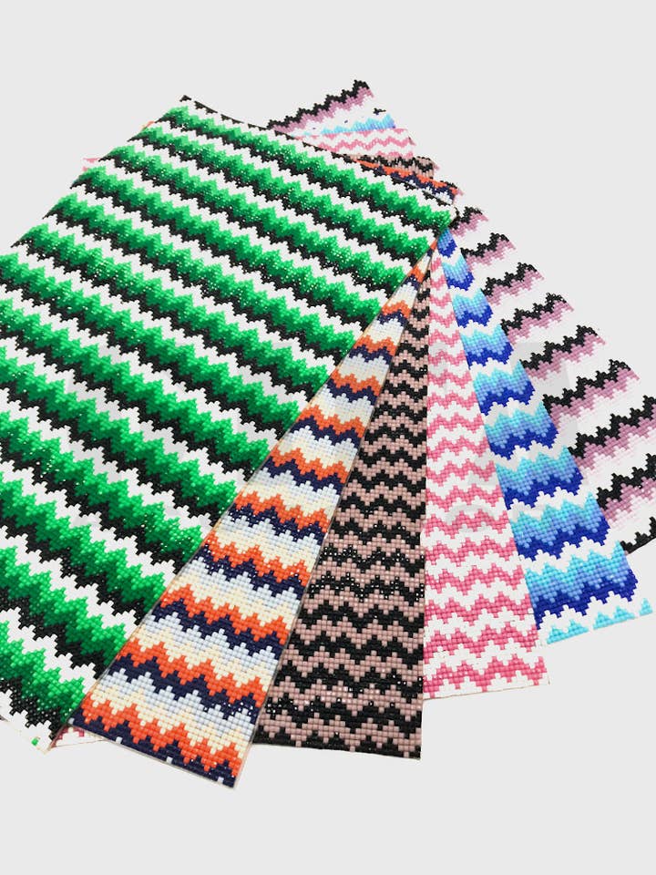 Strijkapplicaties 40 cm x 24 cm - zigzag patroon voor wholesale door Gifa Accessori