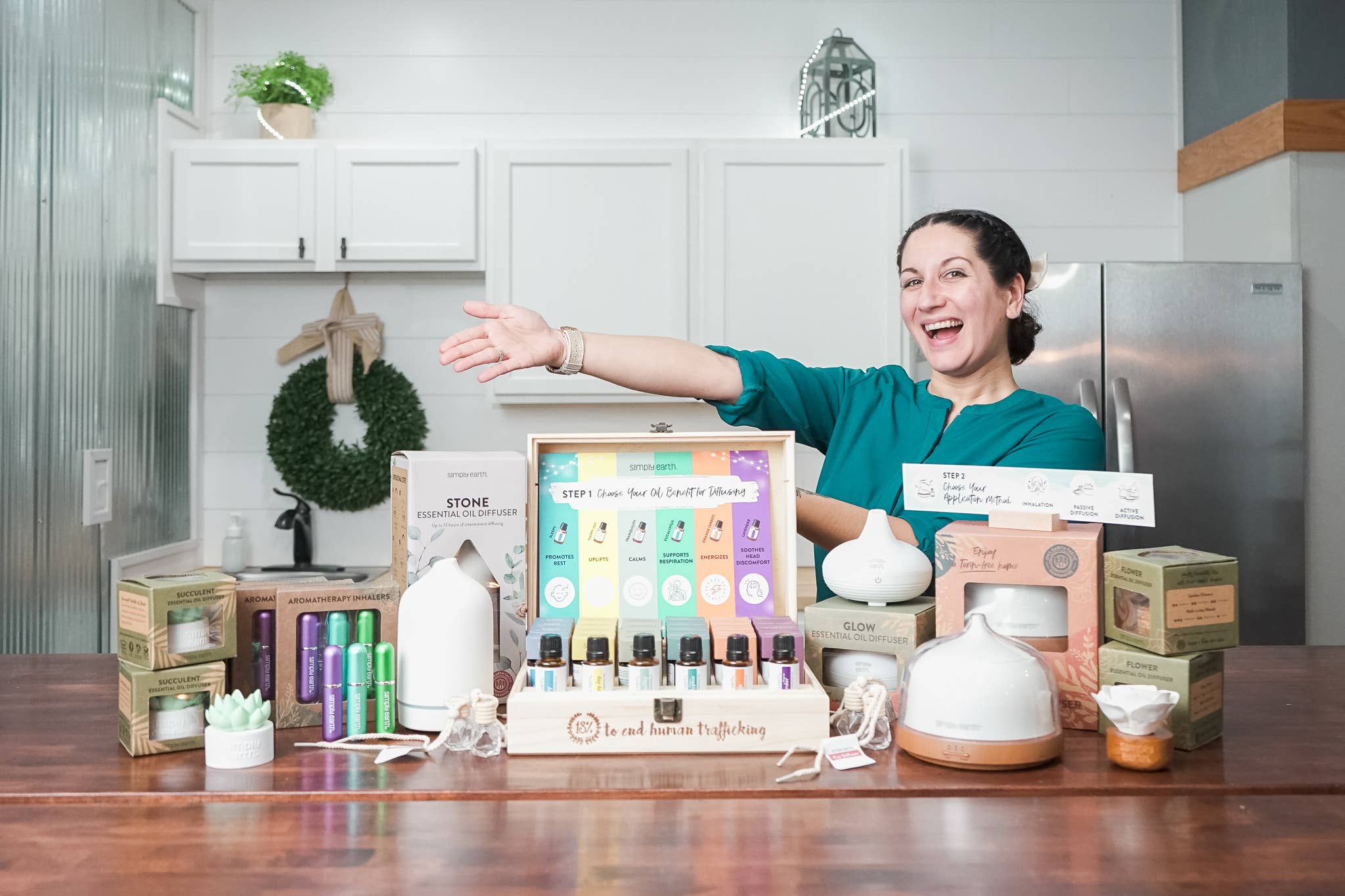 Simply Earth - Wholesale Essential Oil - Essential Oil Diffusing Kit with Multiple Diffusers