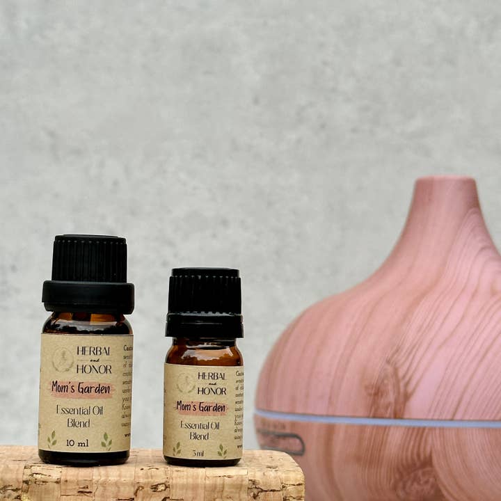 Mom's Garden Essential Oil Blend for wholesale by Herbal and Honor