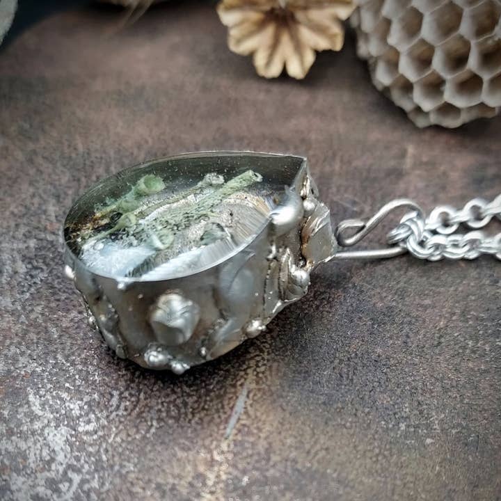 Baba Yaga - Wholesale Pendant/Charm Necklace - Murky Garden Necklace6