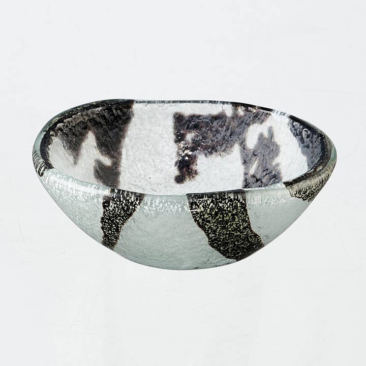 Vågig Skål XS 9x4 Svart & Vit Djärv för wholesale av Cavari Atelier