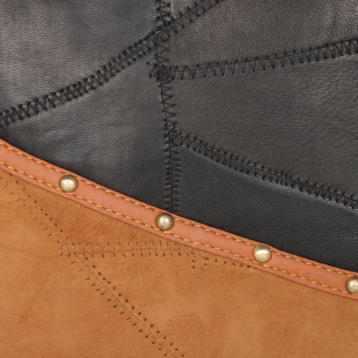 Vaan & Co. - Wholesale Crossbody Bag - Women's - Small Wide Crossbody Bag in Brown6