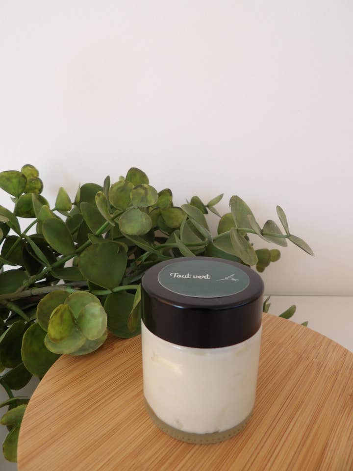 Muggen body butter for wholesale by Tout vert