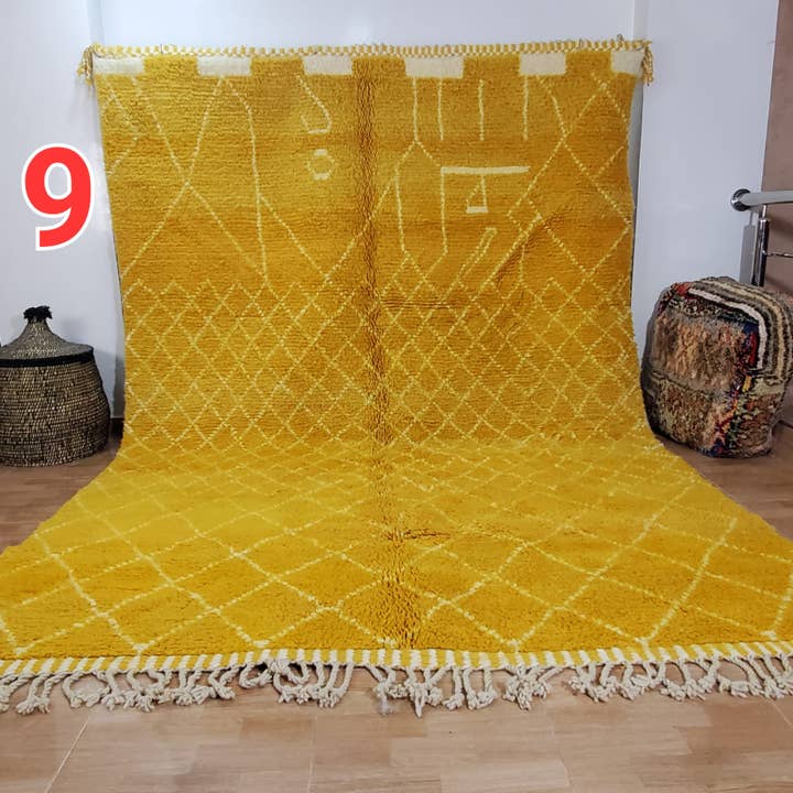 Authentic Hand-Knotted Beni Ourain Wool Rug 200× 300 cm 252 for wholesale by Maroccarpets Poufs and pillows wholesale +31648976894
