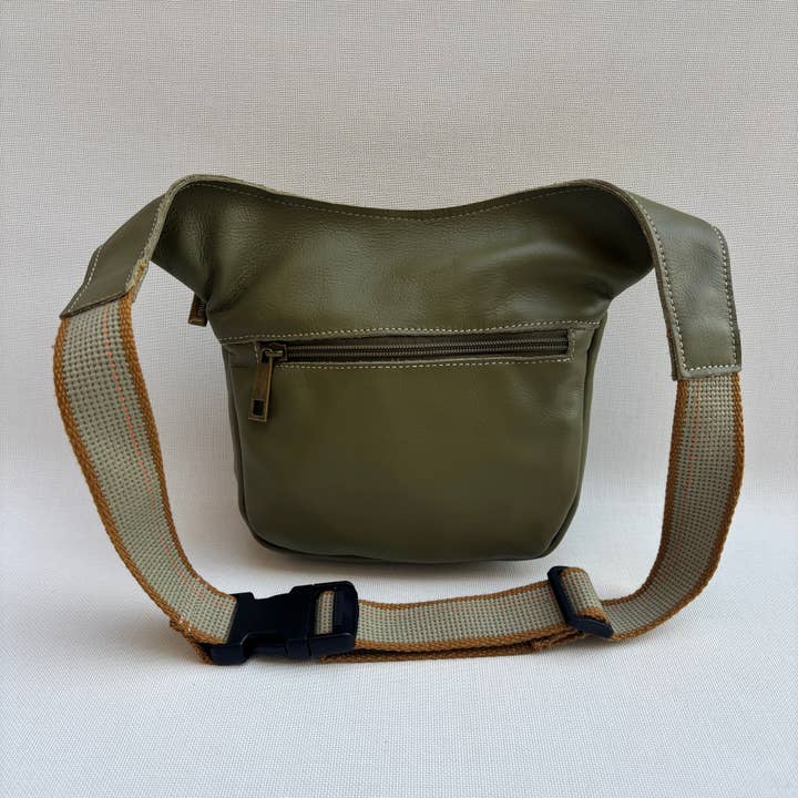 CAOMKA - Wholesale Heuptasje - Dames - Mini Heuptasje "Special Green Spring" · Nappaleer · Exclusief Stuk Nr. 171383