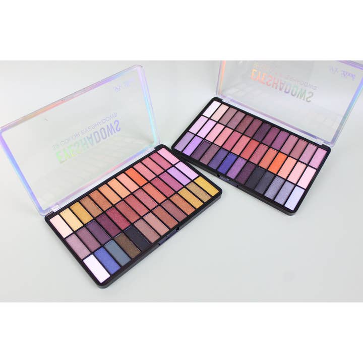 VIAI Beauty - Wholesale Eyeshadow Palette - 39 Color Eyeshadow Palette3