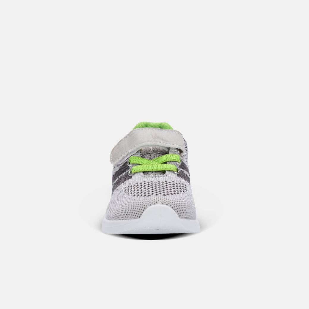 Oomphies - Wholesale Athletic Sneakers - Kids - Wynn Boys Hook & Loop Sneaker20