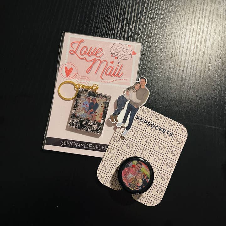 Nony Design Company - Wholesale Phone Grip - Custom Photo Phone Grip Shaker1