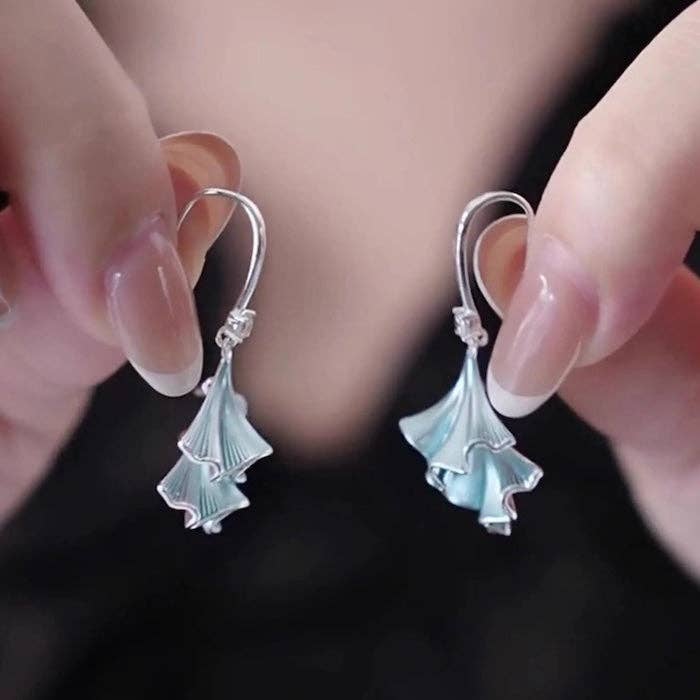 LanLivia - Wholesale Dangle Earrings - Light Blue Ginkgo Leaf Silver Earrings2