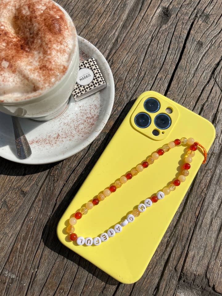 welovebloom mantra telefon smykker - I AM TAKNEMMELIG for engroshandel hos WELOVEBLOOM