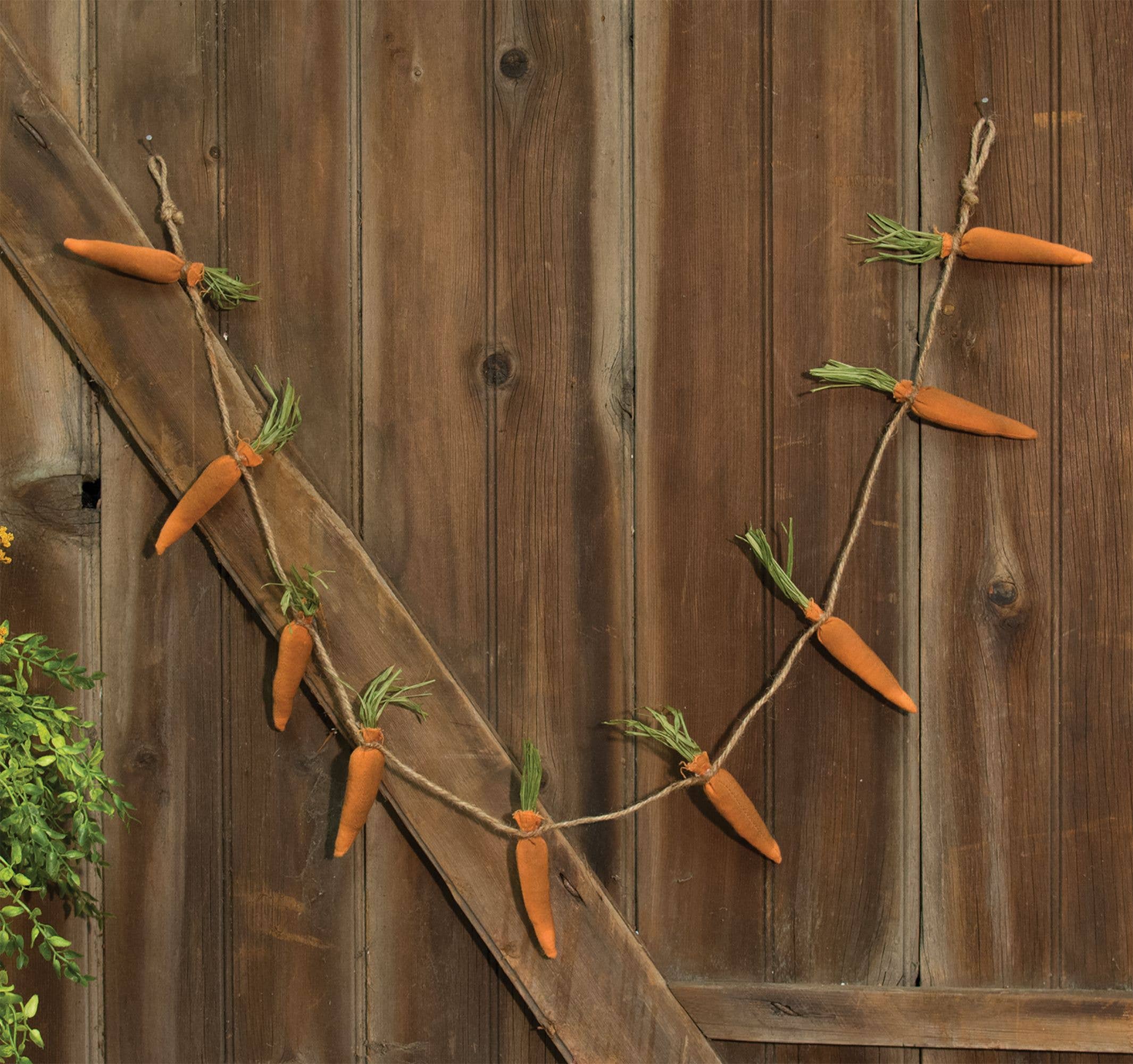 The Hearthside Collection - Wholesale Bunting/Garland - Carrot Garland1
