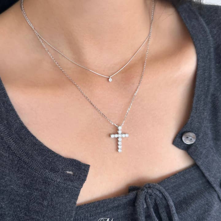 MINICYBER STUDIO - Wholesale Pendant/Charm Necklace - Silver Cross Sparkle Necklace7
