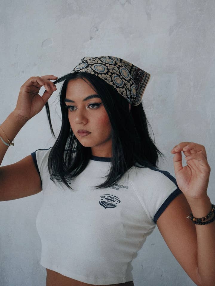 Blue Moon - Kalamkari Bomuldsbandana - KK1458 for engroshandel hos White Lotus Fashions