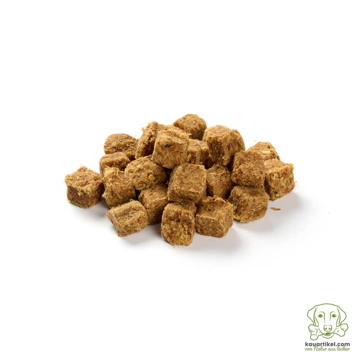 Kauartikel.com GmbH - Wholesale Pet Treats - Dog - chicken cubes