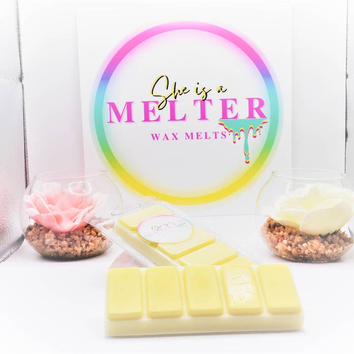 Daisy for wholesale by The Three Teddies