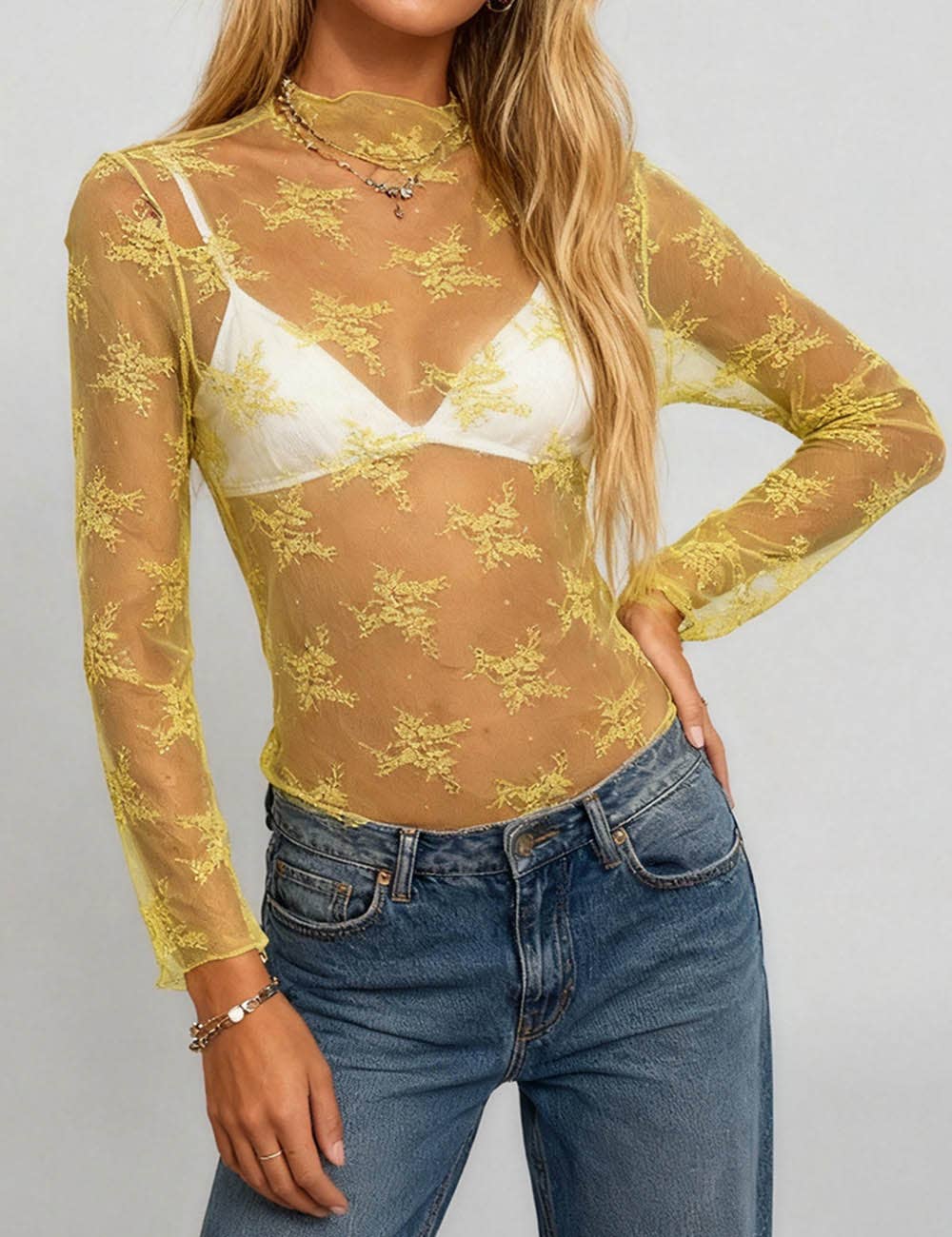 Sweetkama – Engroshandel Bluse - Dame – Sweetkama let transparent top med blomsterblonde og mesh, model SKT15153