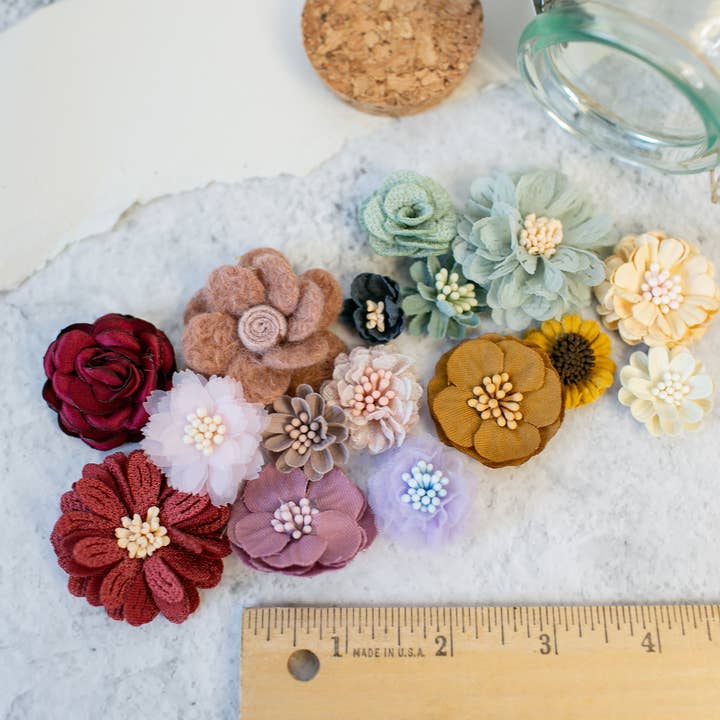 Indy Supply Co - Wholesale Craft Supplies - Miniature 3D Fabric Flower Craft Kit9