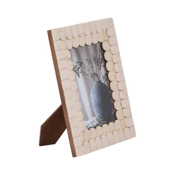 Sagebrook Home - Wholesale Picture Frame - Resin Scalloped Edge Picture Frame Decor - Ivory, 4x6 in.5