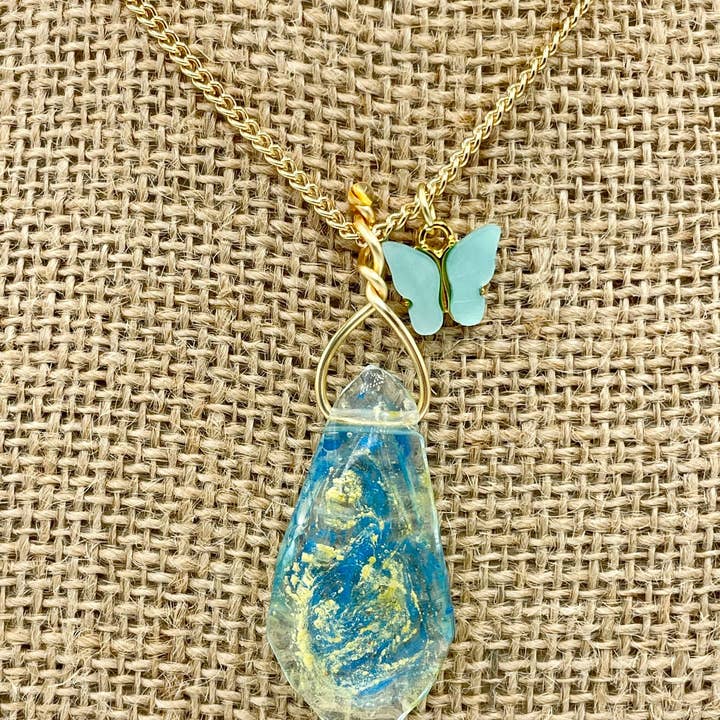 BlueButterflyBazaar – Colar pingente/pendente por atacado – Colar de cristal Kyber pequeno pendente Reylo amarelo e azul para presente de Star Wars de cristal Rey e Ben Solo4