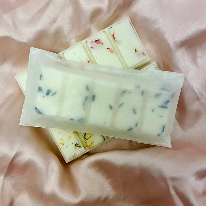 Botaniskt vaxsmältområde, fritt från plast. för wholesale av Moonkiss Scents