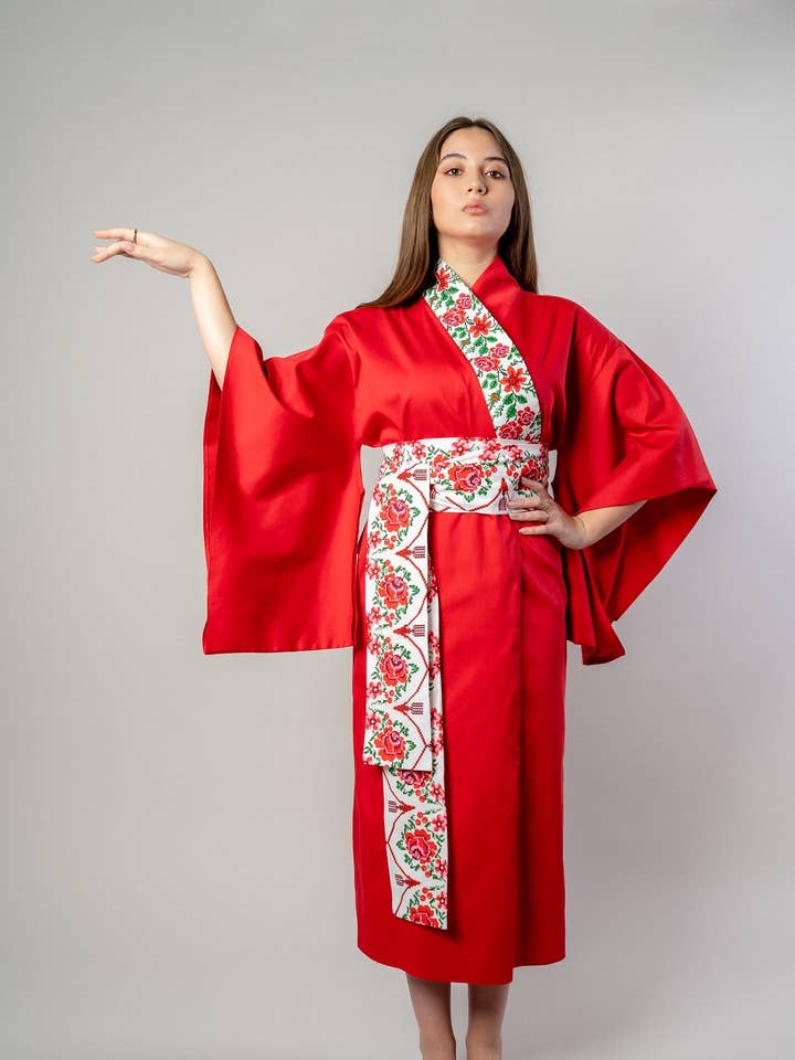 RONAMI Akai HanaTraditional Romanian Motifs. for wholesale by OH KIMONO