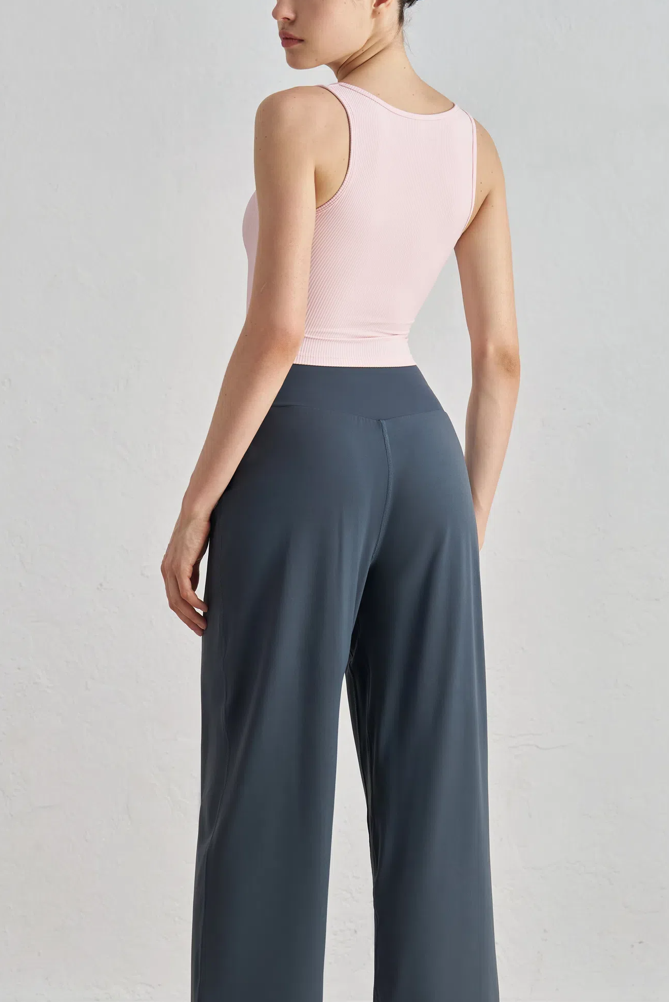 91thelabel - Vendita all'ingrosso Canotta - Donna - Canotta casual a costine sagomata Hera18