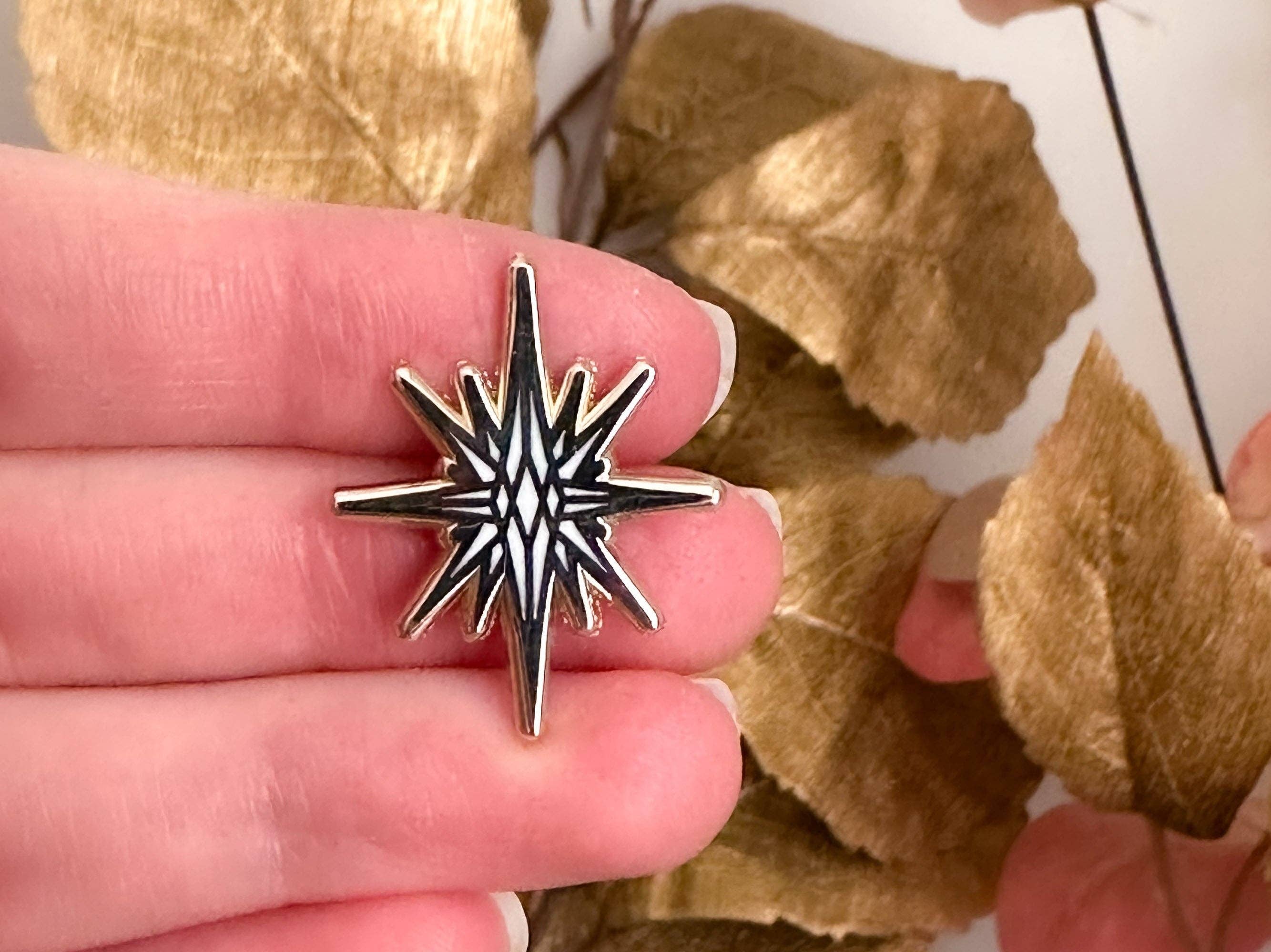 Keely Studios - Wholesale Lapel Pin/Button - Celestial Garden Gold Hard Enamel Star Mini Pin Set4