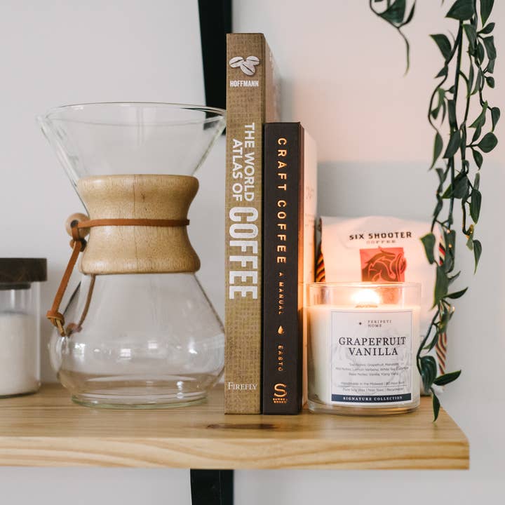 Peripeti Home - Wholesale Jar/Filled Candle - Grapefruit Vanilla Soy Candle, Giftable7