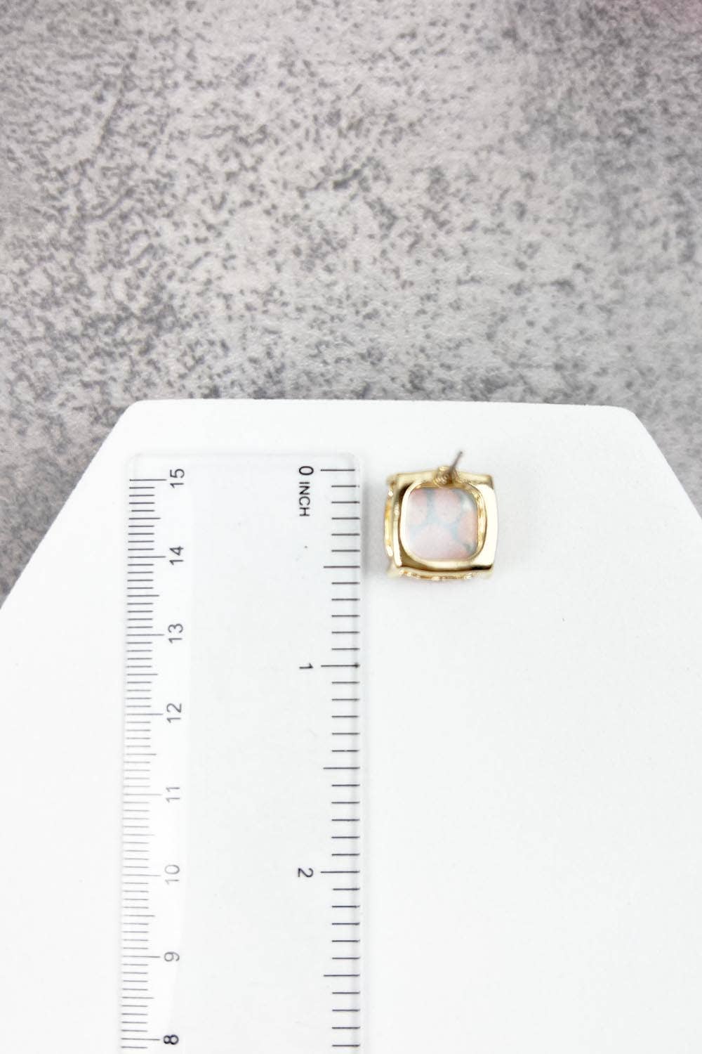 JHP Collection - Wholesale Stud/Post Earrings - DOG PAW PRINT CUSHION CUT EPOXY STUD EARRING12