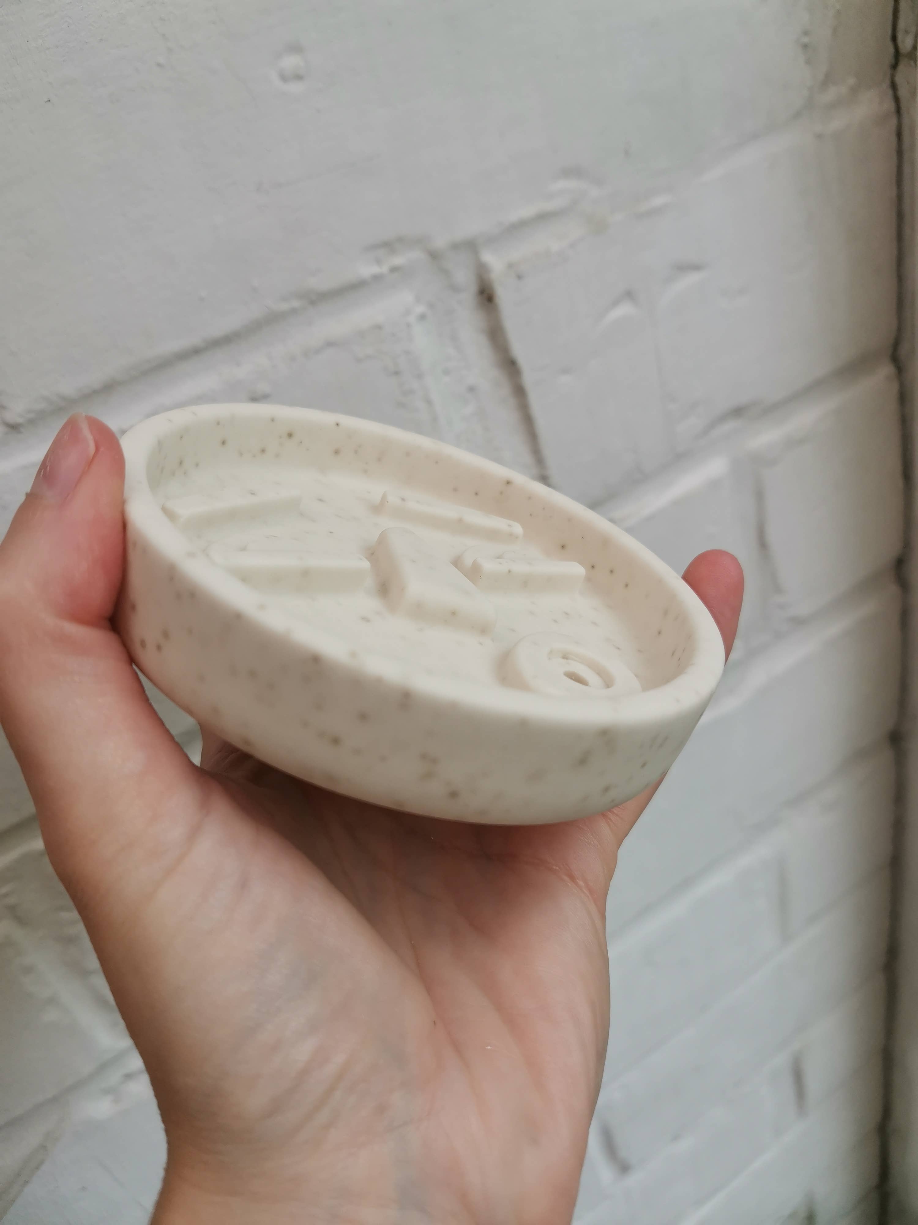 Vinci dEco - Venta al por mayor Portainciensos - Porta incienso original con forma de rostro3