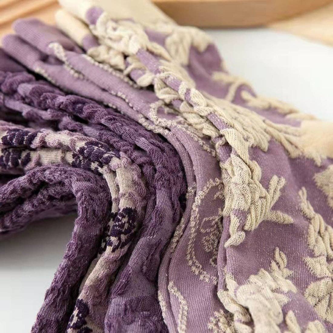 Funkyrel® Atzbranding Limited – Großhandel Socken – Damen – Rufia - Lila geprägte Damensocken5