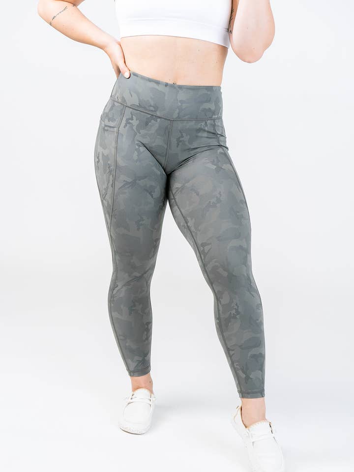 Camuflagem verde, leggings V5 com bolsos por atacado de Curves N Combat Boots