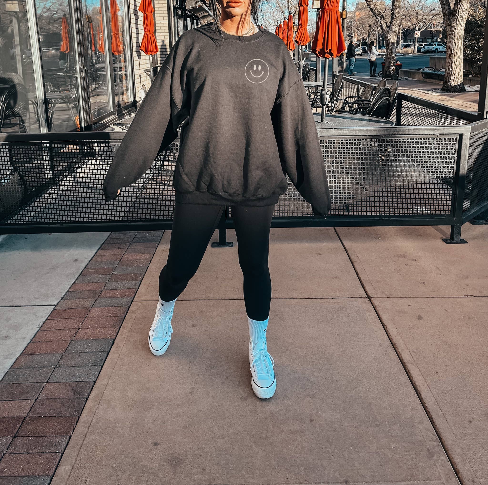 LOLA MAGNOLIA - Wholesale Graphic Sweatshirt - Women's - ANGEL NUMBERS CREWNECK PULLOVER3