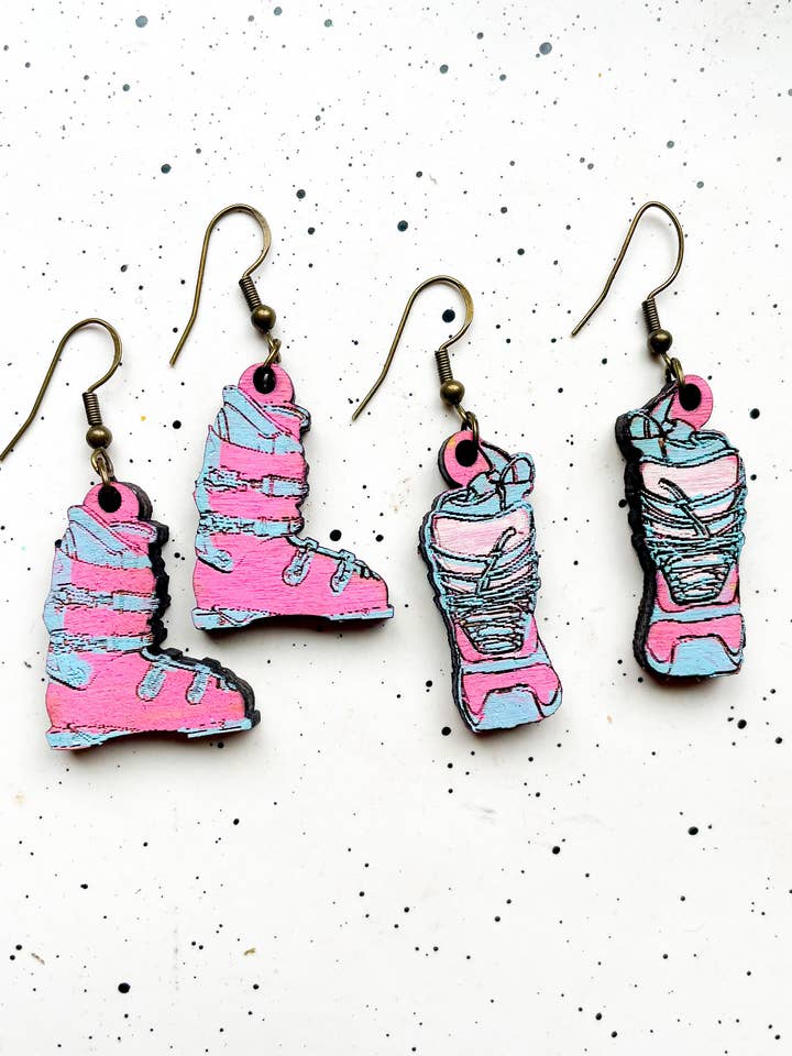 Orecchini in legno per scarponi da sci e snowboard, regali per snowboard per la vendita all'ingrosso da parte di Ak Daisy Chain