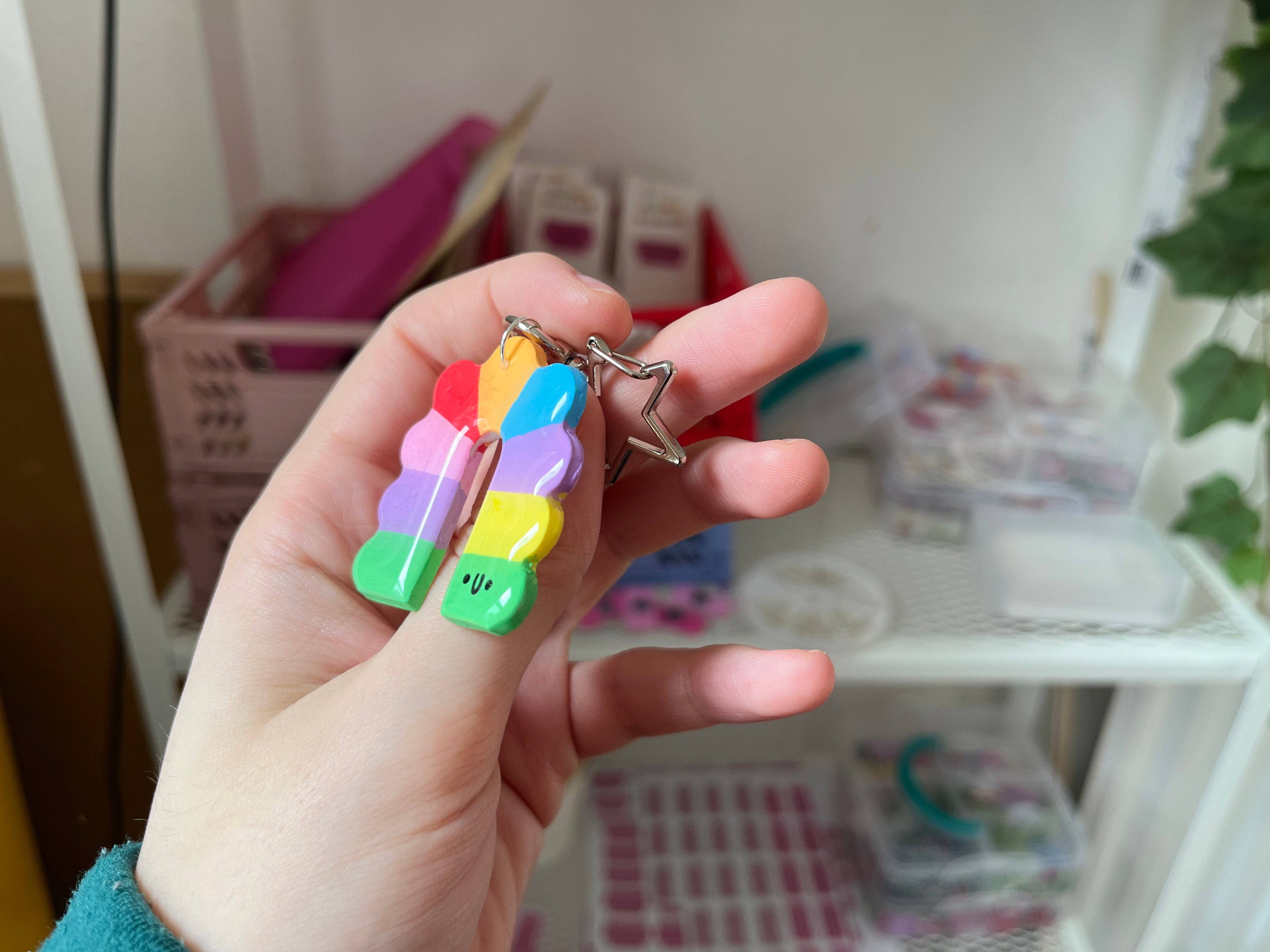 Jammy Weekend – wholesale Keychain – Women's – Rainbow Caterpillar Clay Keyring4