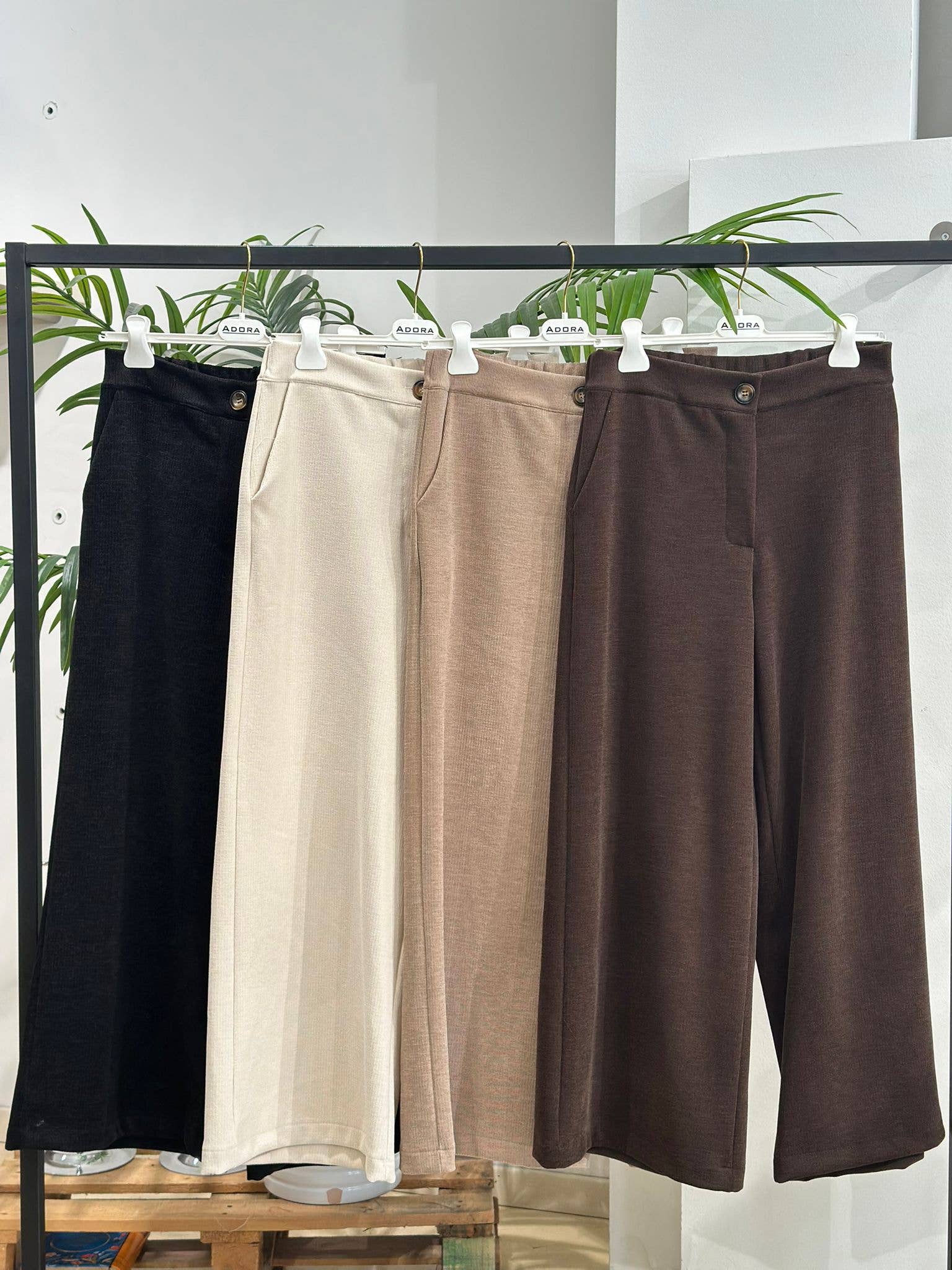 ADORA – wholesale Pants – Women's – Palazzo pants in chenille0