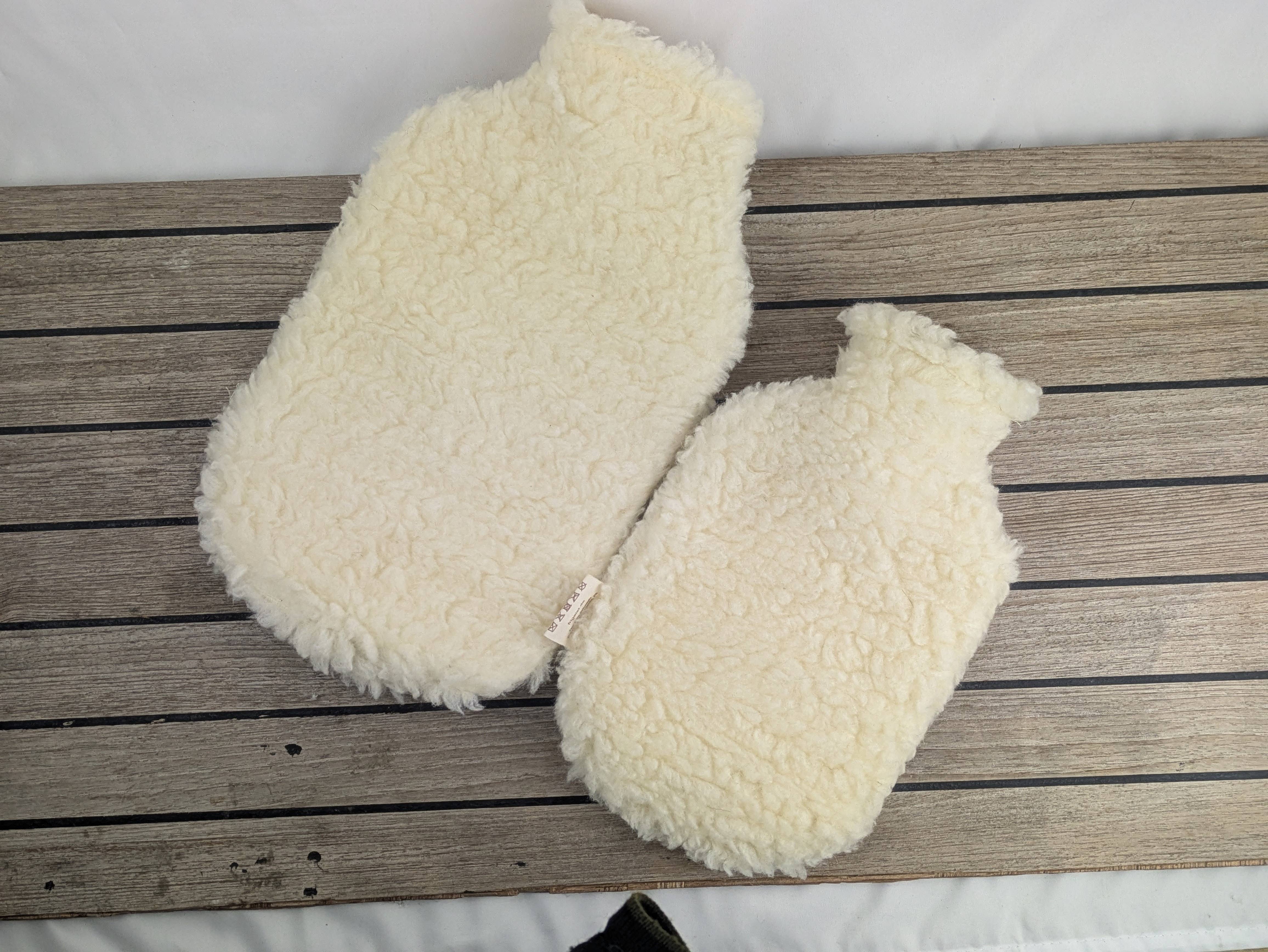 frigeist - Venta al por mayor Compresas de frío/calor - Botella de agua caliente pequeña con funda de pura lana de 0,8 L5