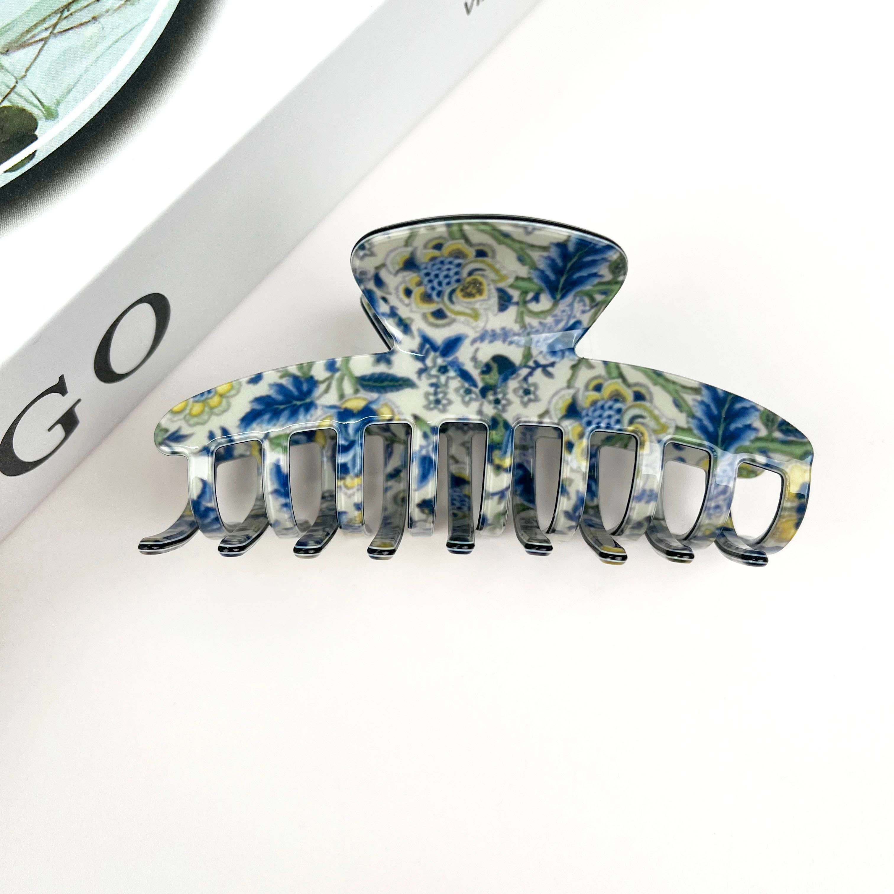 mildstyles - Wholesale Hair Clip - Women's - Retro palace pattern hair claw clip0